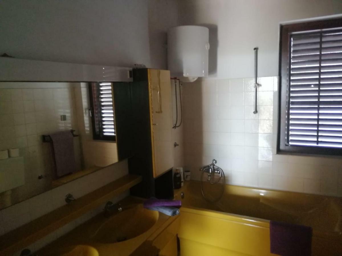 Apartment Franjo Senj  Esterno foto